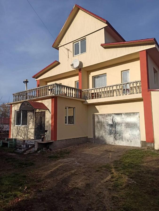 Khutorok Svergio Chesnovka Exterior foto